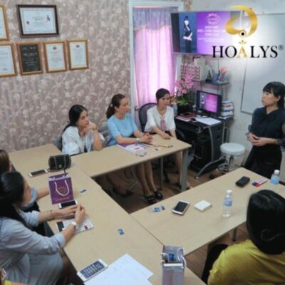 lớp điều chỉnh dáng mắt